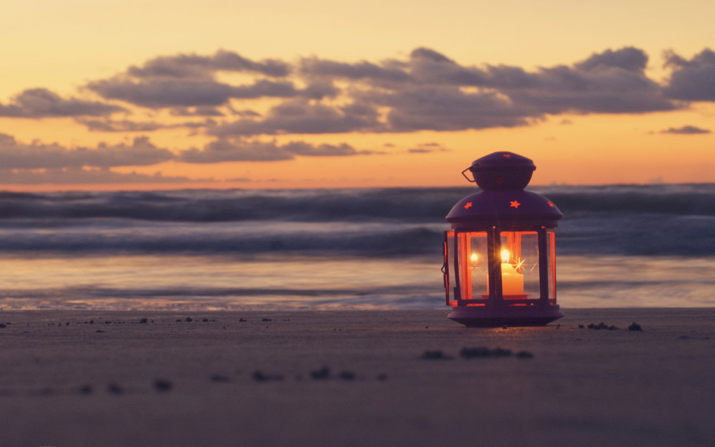 candle-beach